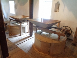 Cooper's Mill, NJ
Interior-Stone / Hoppers